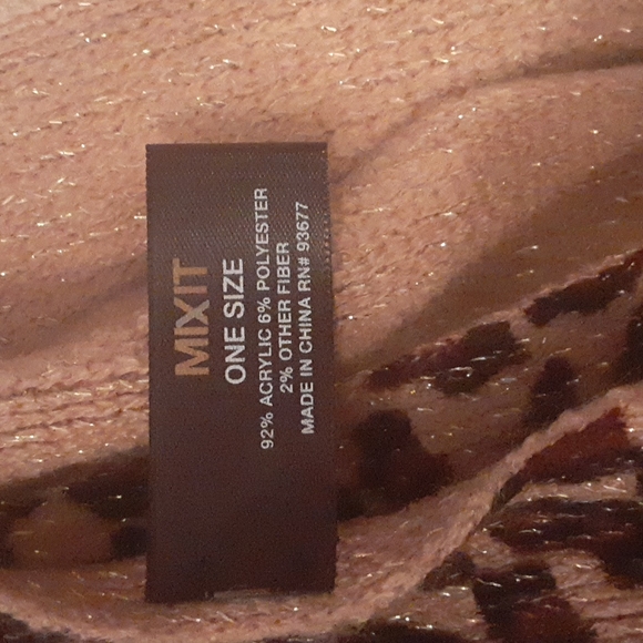 Mixit Oblong Animal Print Scarf - Picture 11 of 11